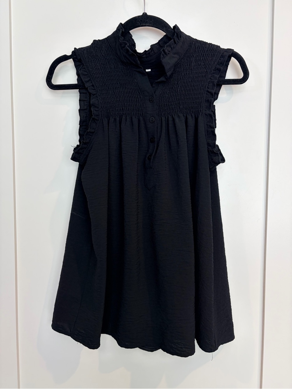 Black Smocked Ruffle Sleeveless Babydoll Tunic Top Large